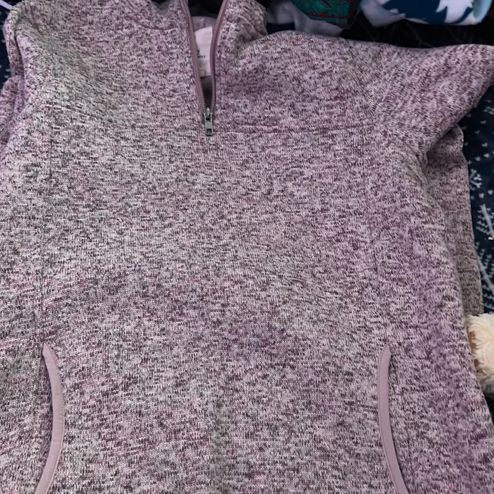 Sweater - Picture 1 of 1